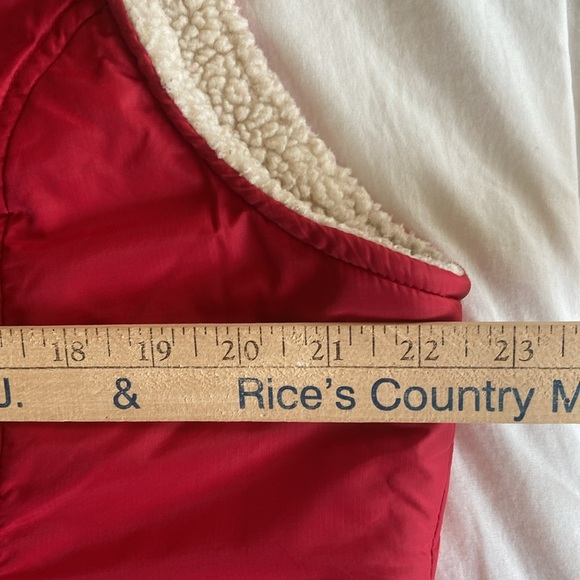 American Eagle Outfitters Woman’s Puffer Vest Shelter Series size XL - Picture 11 of 13